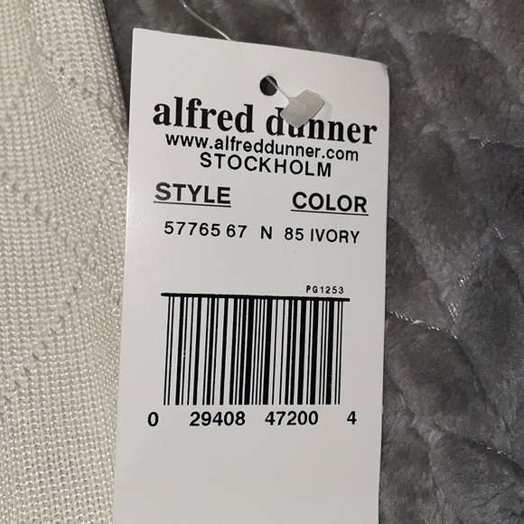 NWT Alfred Dunner Crew Neck Short Sleeve Sweater.  Extra Large Petite.   LXP - Picture 6 of 13